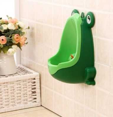 Детска обучителна тоалетна за момче- писоар жабка