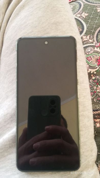 Infinix smart 8 telfoni