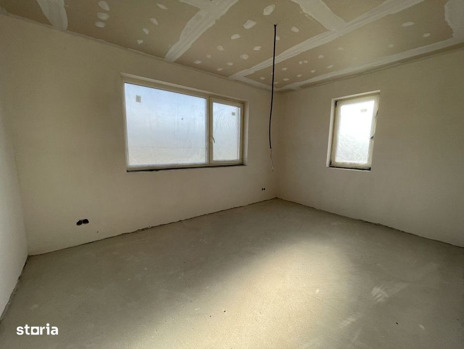 Casa individuala cu CF cu 5 cam/155mp! Teren 550mp! GARAJ! Loc. Dezmir