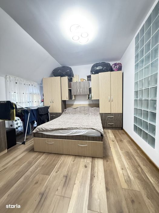 Apartament 3 camere la cheie Oasului .