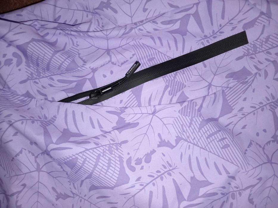 Продам куртку фирменную