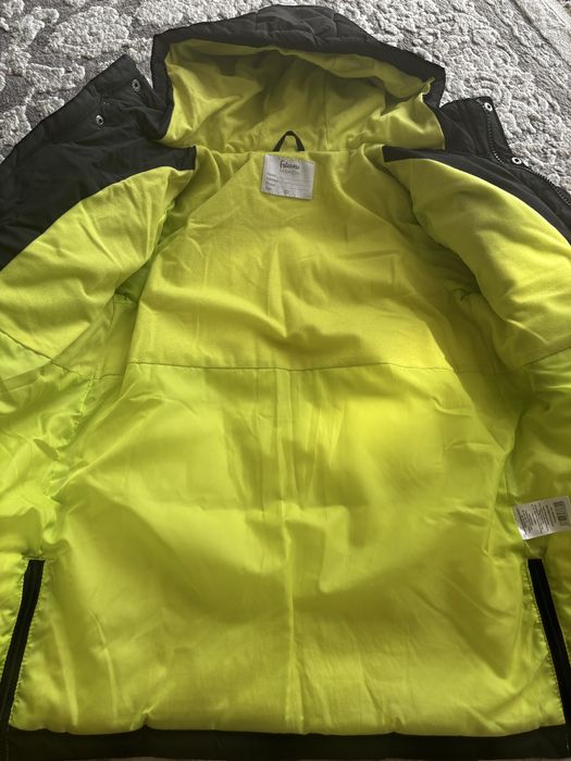 Зимняя куртка на мальчика