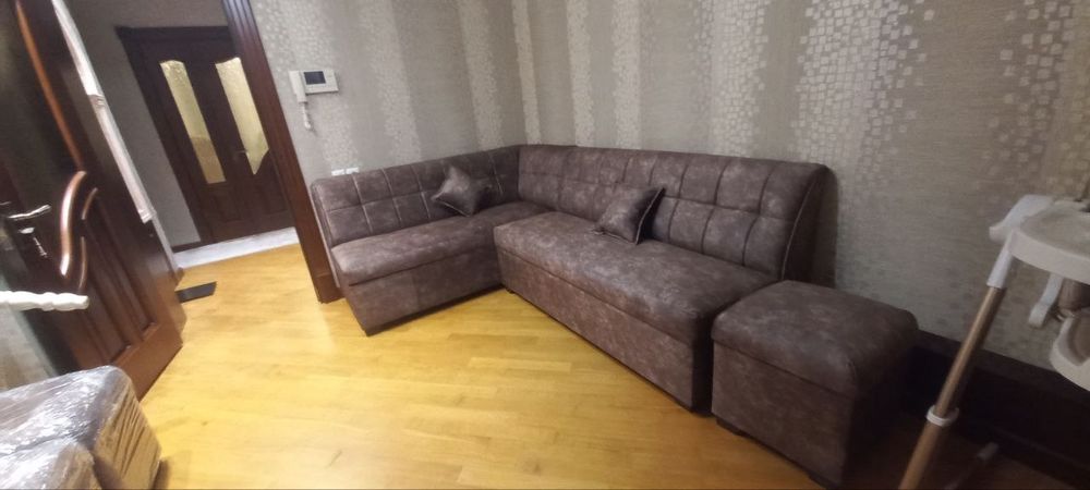 Реставрация и изготовление по мягкой мебели  любой сложности 
Диван
Кр