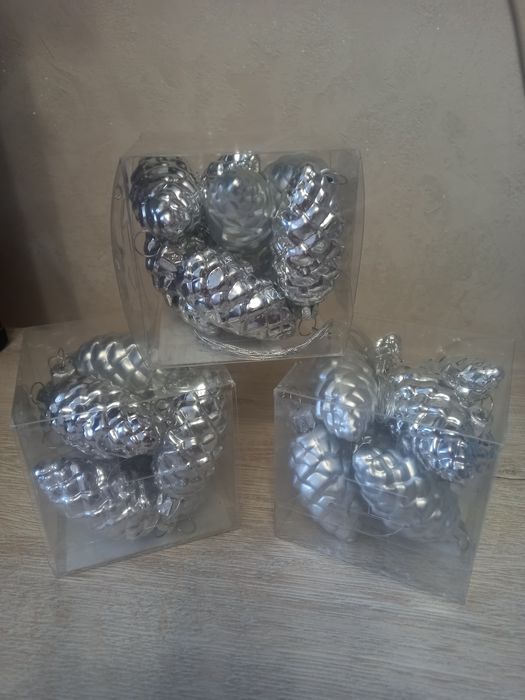 Продам елочные игрушки