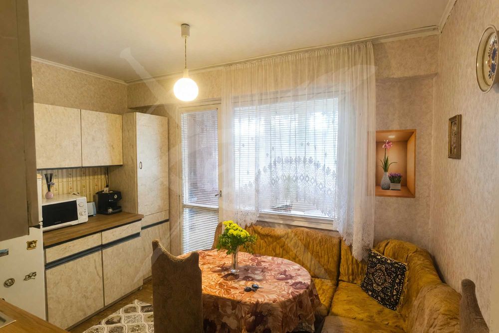 Четиристаен апартамент във с.Факия! 105463