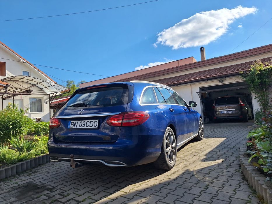 MERCEDES-BENZ C-Class 0 — imagine 3