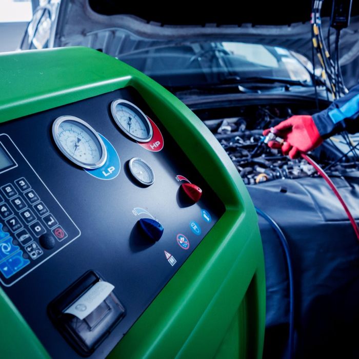 Монтаж,ремонт на климатици,хладилни витрини и камери