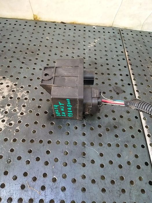 Releu bujii 2.0 mjt lancia delta 55203394 0281003043