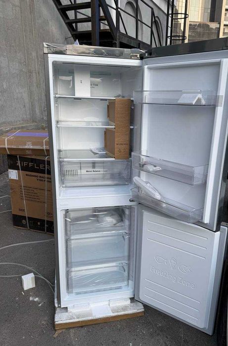 Холодильник LG GC-B399SMCL Inverter No Frost DoorCooling+