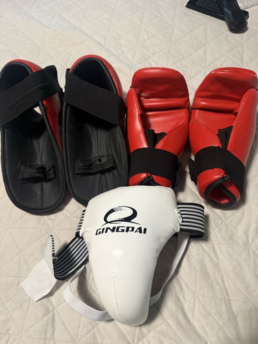 Аксесоари за бойни спортове