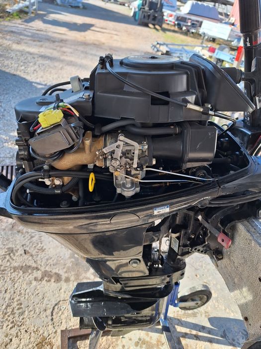 Извънбордов двигател Mercury F15EH къс ботуш, стартер