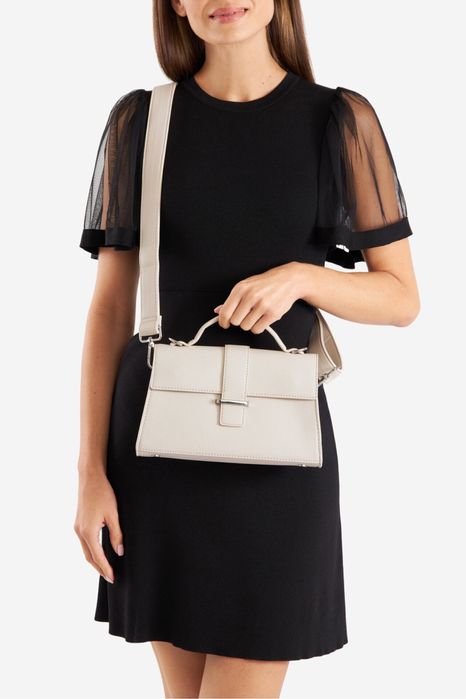 Дамска чанта DeeZee от еко кожа - НОВА