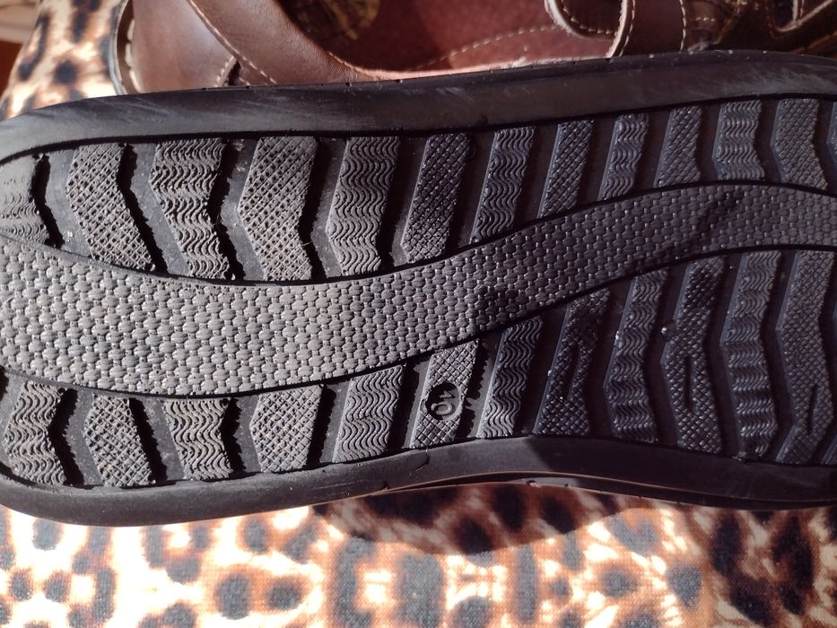 Продавам турски сандали  от естествена кожа