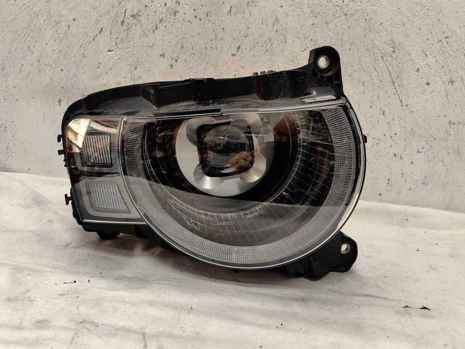 Оригинален фар Land Rover Defender Full Led