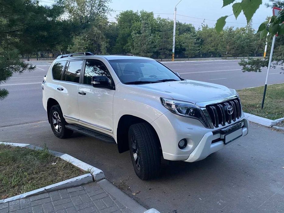 Toyota Land Cruiser Prado 2014 г.