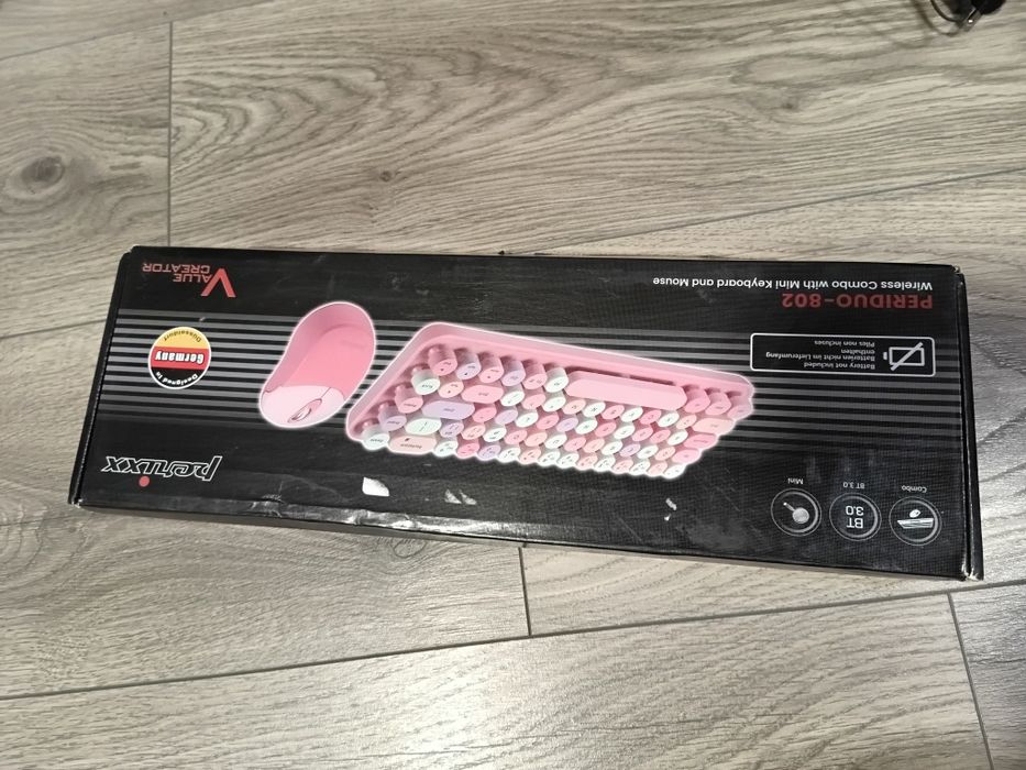 Kit Tastatura si mouse  PC Bluetooth Roz