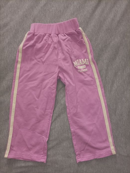 Костюм на рост 98