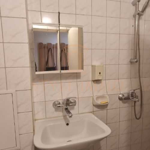 Продава се Тристаен апартамент в Разград, Център - 62 кв.м за 1226 €/кв.м - Снимка #7