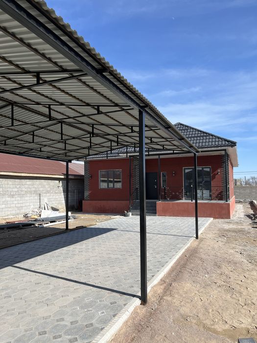 продам дом в хорошем районе 10 микрорайон.