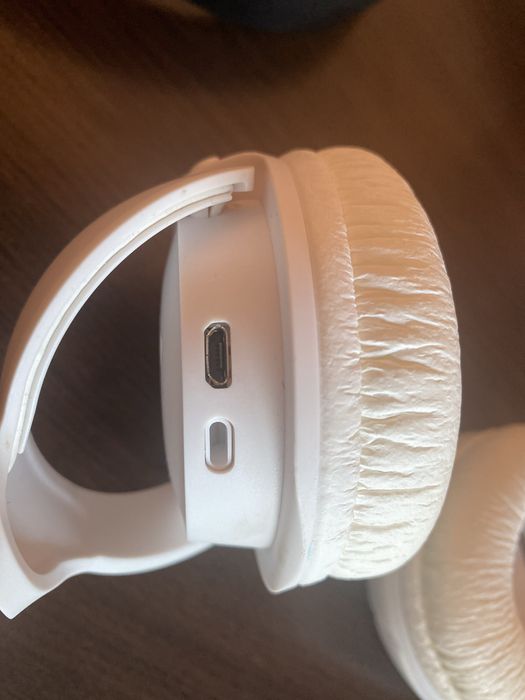 слушалки JBL Tune 750BTNC и JBL Tune 500BT