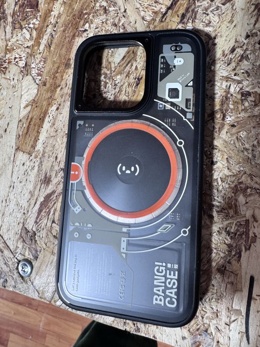 BANG!CASE чехол с доп. кнопкой на iphone 15 pro