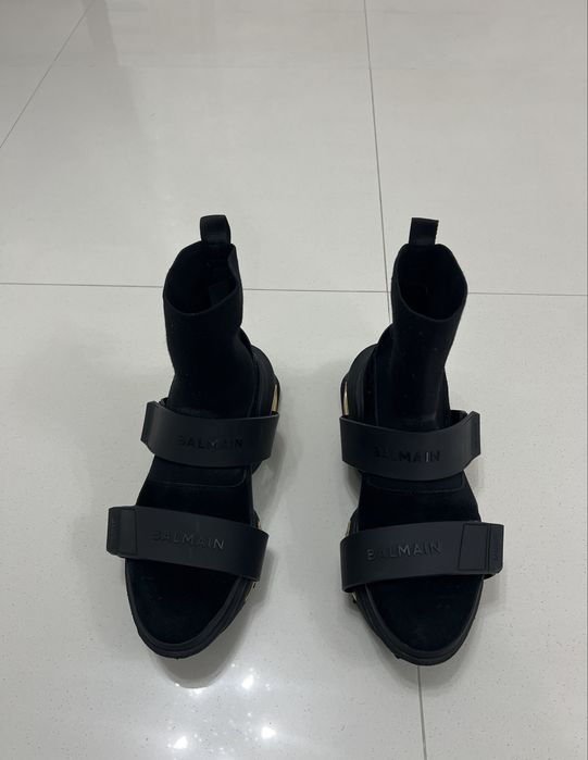 Adidasi Balmain