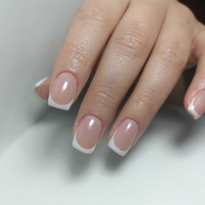 Наращивание ногтей,маникюр,