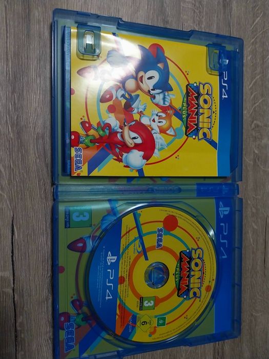 Ps4 slim 512GB с 3 игри!