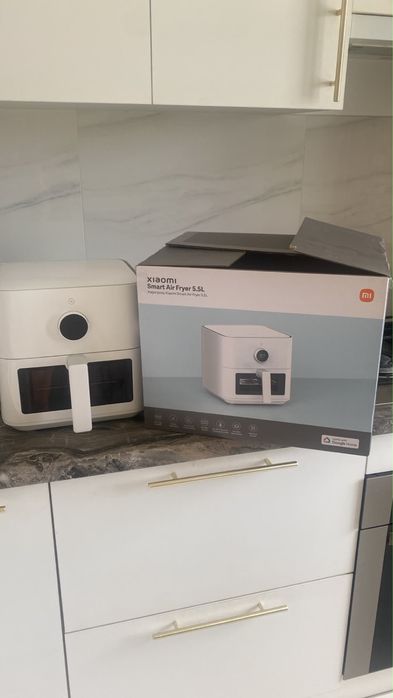 Продается Xiaomi Smart Air Fryer 5.5L.