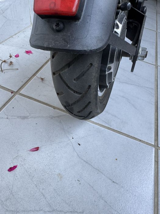 Електрическа тротинетка Kingsong n10; 500w