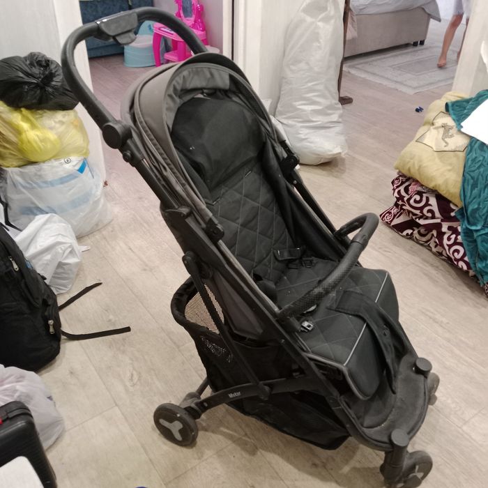 Продам коляску Mstar