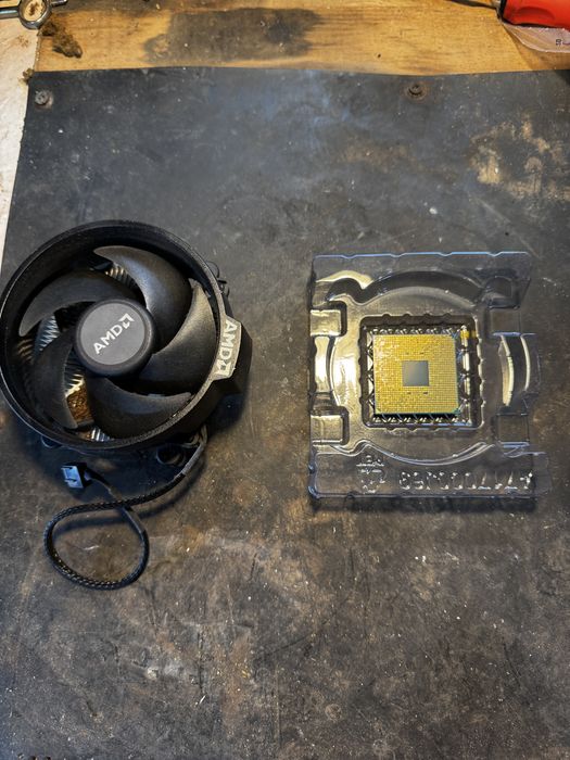 Procesor Ryzen 5 1600Af + Cooler Stock