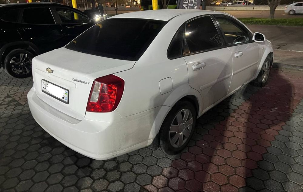 Chevrolet Jentra
