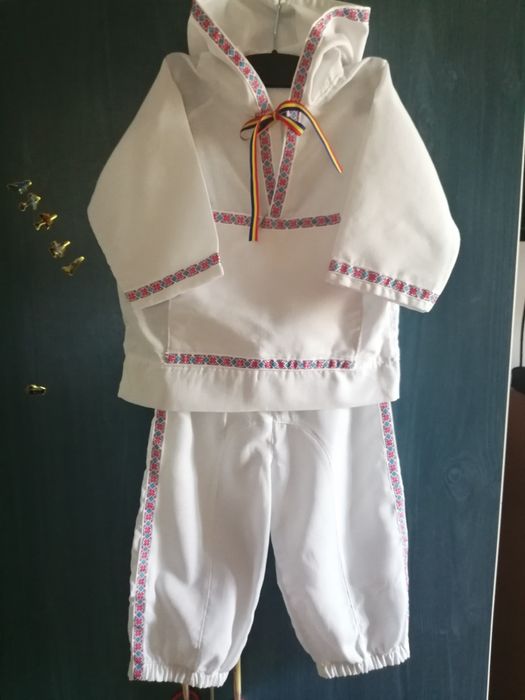 Costum popular băieți