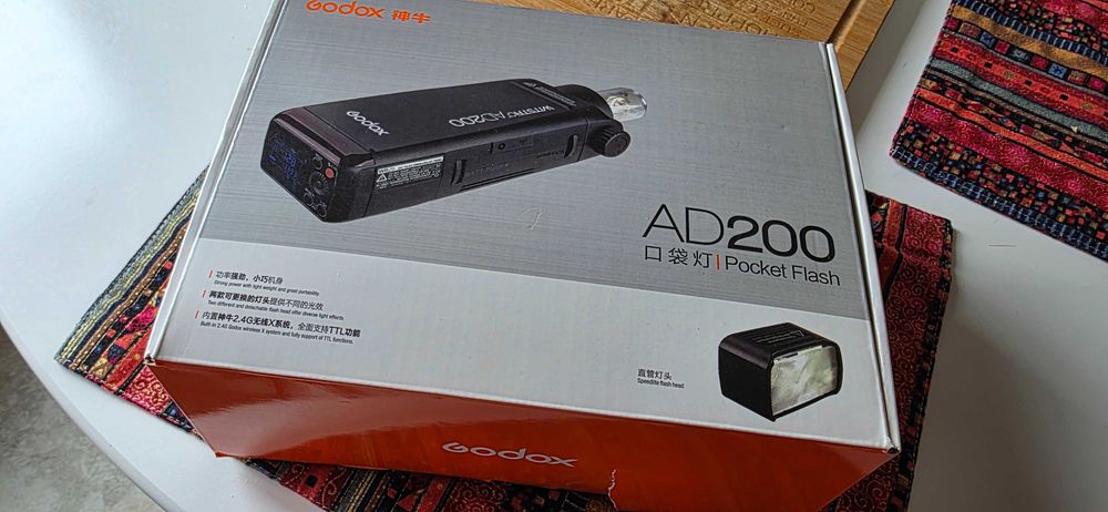 Godox AD200 pachet complet, nou.