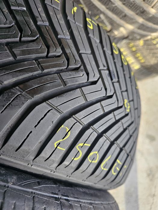 215 50 19 m+s continental allseason