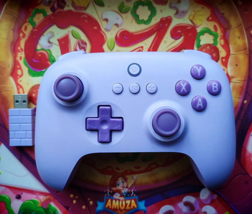 Безжичен Джойстик 8bitDo 2.4G Wireless контролер