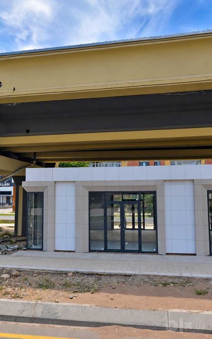 Sergeli (Yangihayot) metroni tegida joy arendaga beriladi
