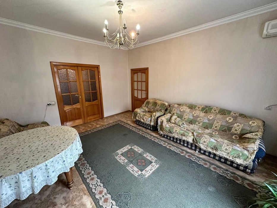 В продаже 4х ком квартира Чехова 64