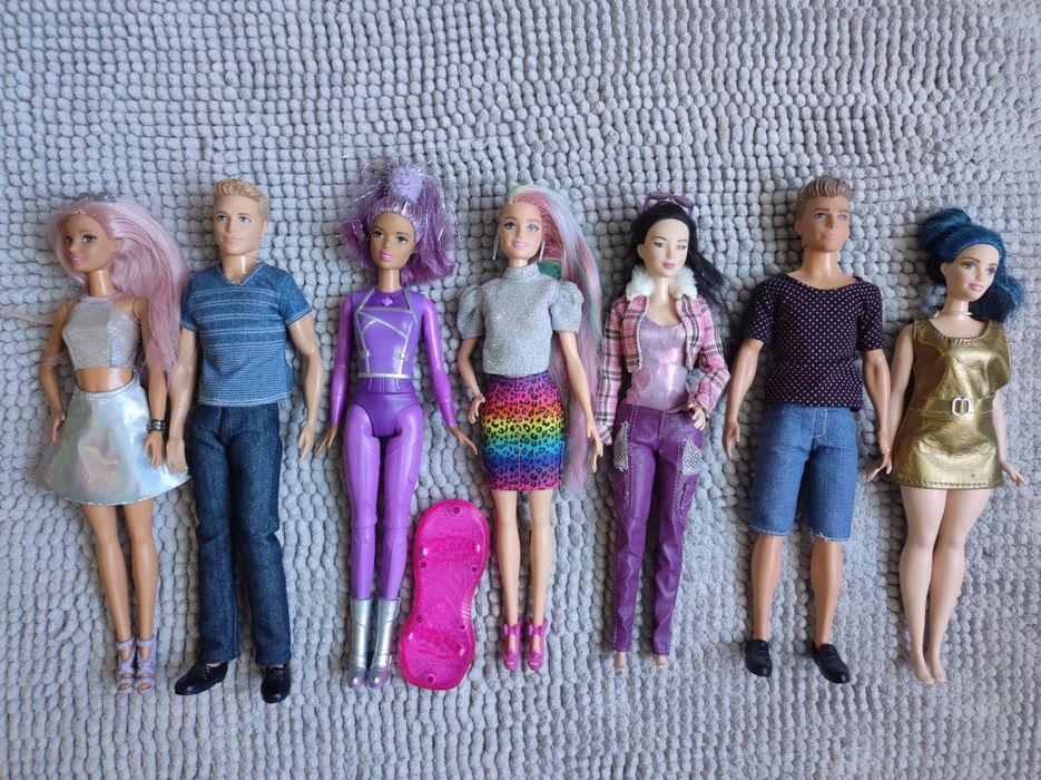 Продам кукол Барби