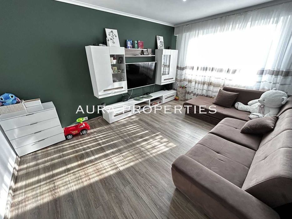 Продава се Двустаен апартамент в Разград, Житница - 74 кв.м за 1034 €/кв.м - Снимка #1