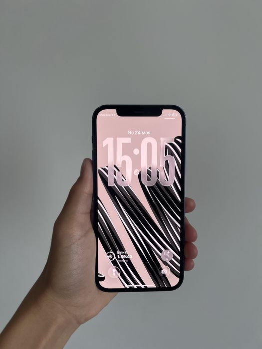 Iphone 12 в хорошем состоянии