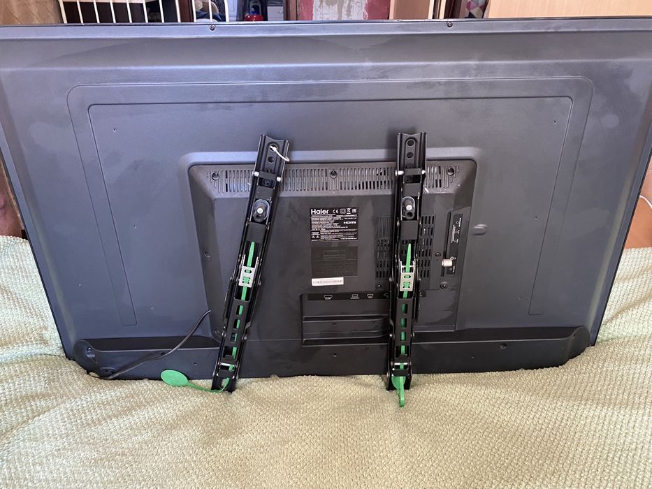 Продам Телевизор Haier