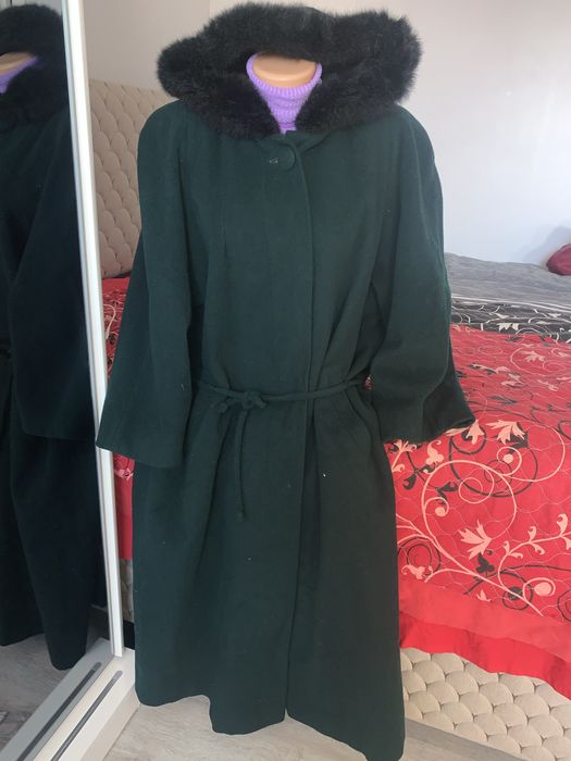 Дълго дамско палто