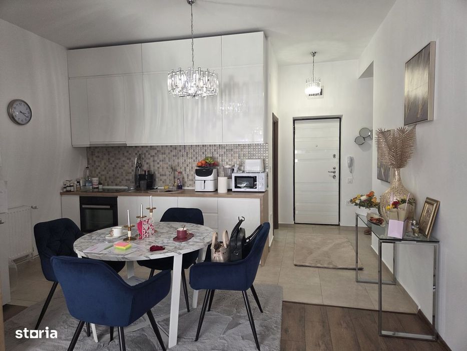 Apartament 3 camere, Damaroaia, parter, utilat