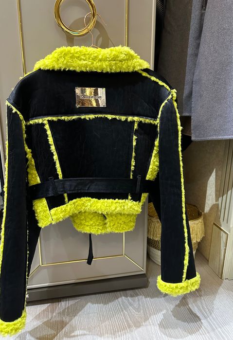 Дубленка новая короткая