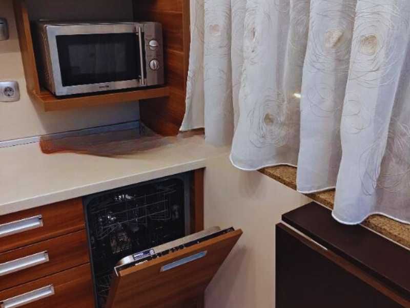 Дава се под наем Двустаен апартамент в София, Триъгълника - 75 кв.м за 510 € - Снимка #11