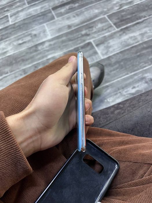 Самсунг галахй с10