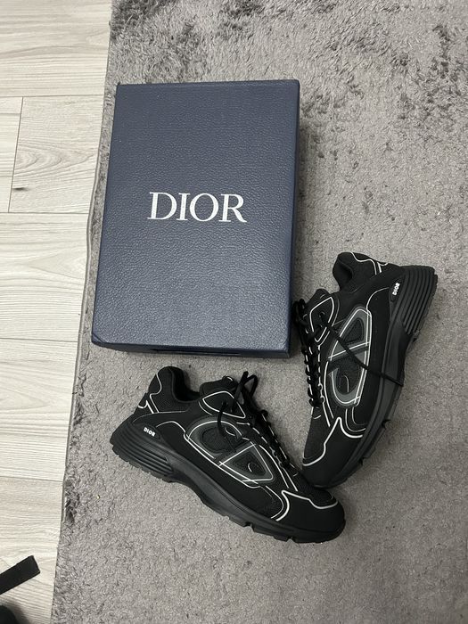 Dior b30 culoare negru