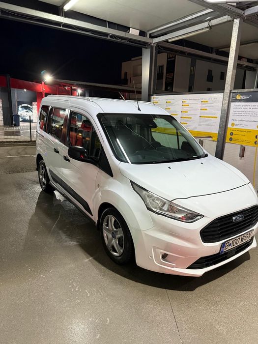 Ford Turneo Connect 2018